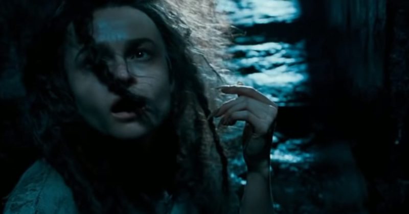 Que hizo Bellatrix con Ginny Weasley en Harry Potter
